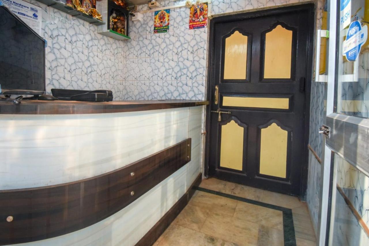 Anirudha Guest House ดีกา ภายนอก รูปภาพ